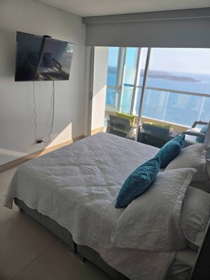 Apartment, 1 Bedroom, Accessible, Patio - Palmetto Sunset Ocean Front Cartagena Laguito 2904 (Cartagena)