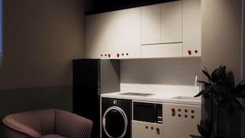 Superior Studio, Kitchenette | Interior