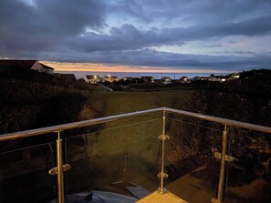 Property grounds - Morwenna Surf Chalet (Phillack)