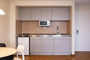 Apartment | Private kitchen - Apartment in Tossa de Mar Near Beach (Tossa de Mar)