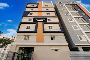 Exterior - Townhouse Financial District Circle (Hyderabad)