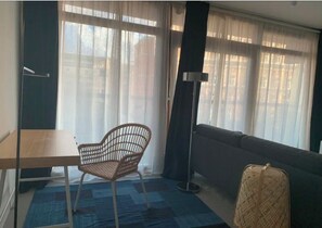 Interior - Stay in the Barbican! Quiet, peaceful studio (London)