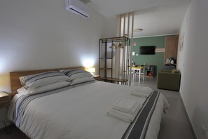 1 室のベッドルーム、WiFi、ベッドシーツ