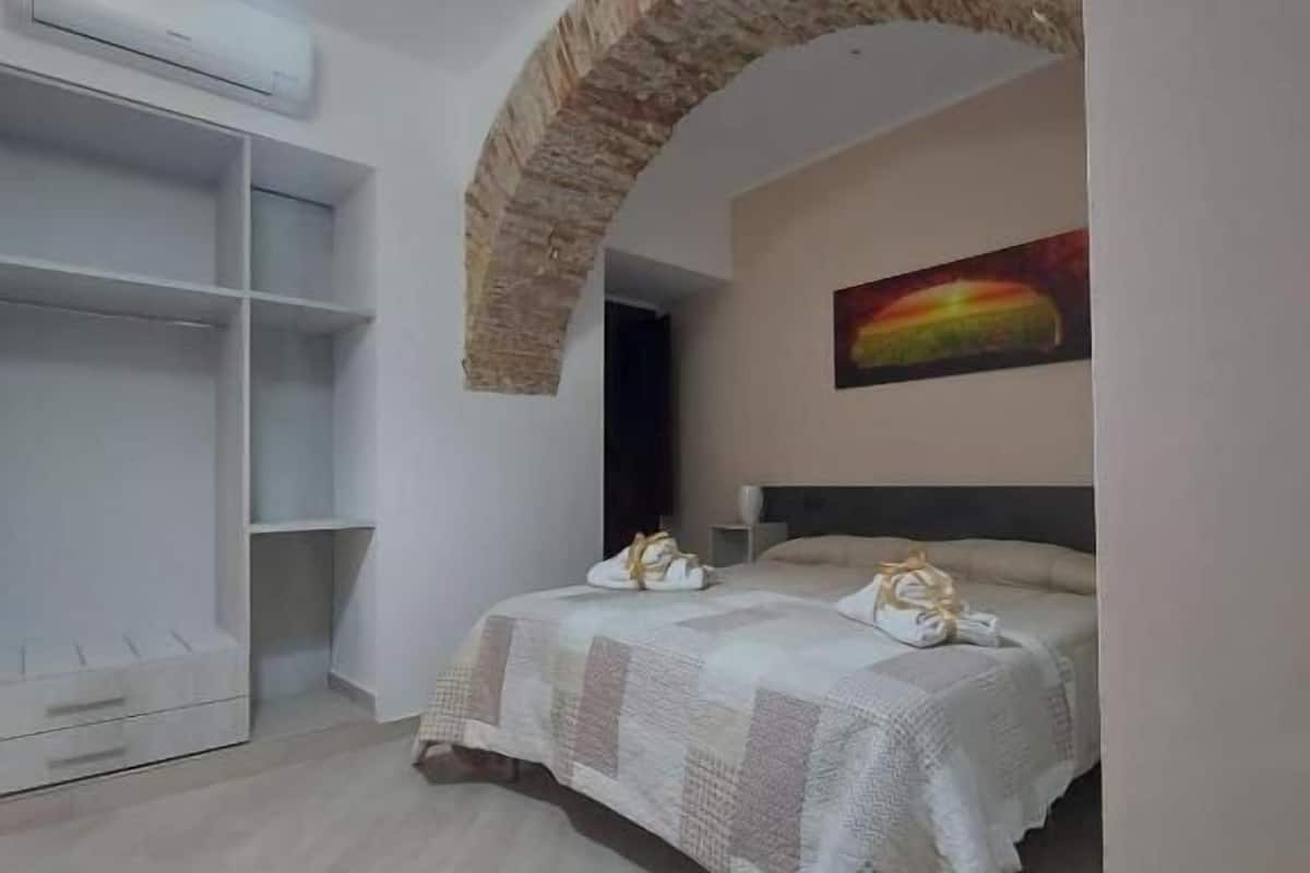 經典三人房, 露台, 庭園景