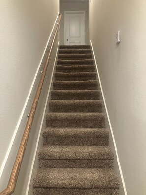 Interior - Two big bedrooms and one bathroom available upstairs. With garage & lake access. (Montgomery)