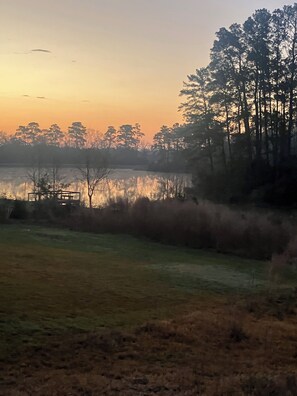 Miscellaneous - Two big bedrooms and one bathroom available upstairs. With garage & lake access. (Montgomery)