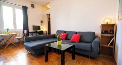 Center rooftop cozy apartment