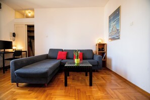 Living area - Center rooftop cozy apartment (Beograd)