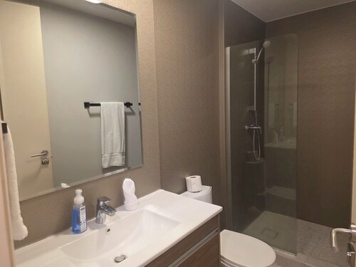 Brilliant 3-bedroom apartment with AC in vibrant Panamá