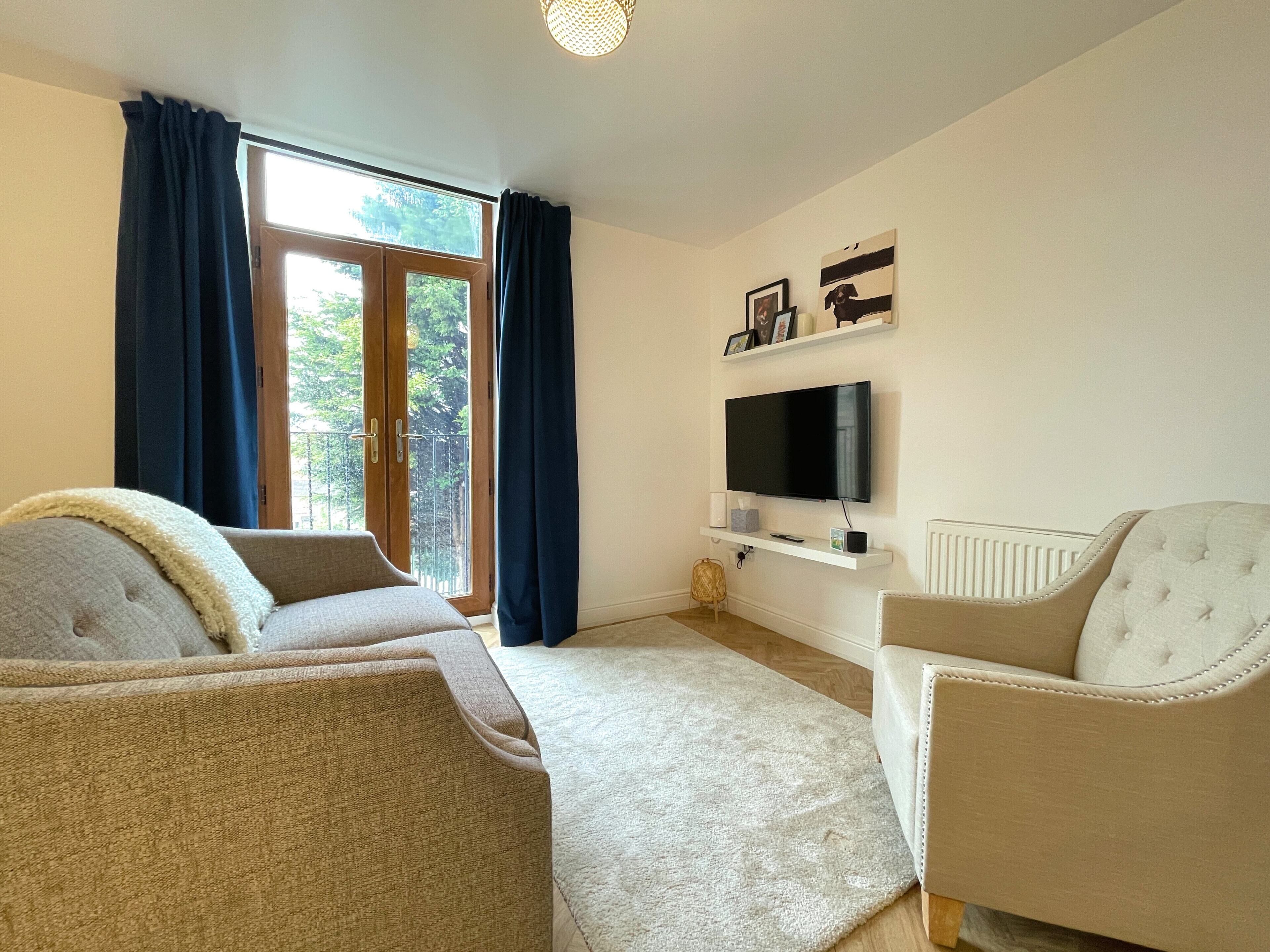 Standard Apartment | Living area