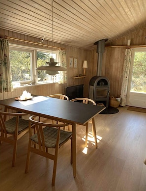 House | Interior - 4 Star Holiday Home in Saltum (Saltum)