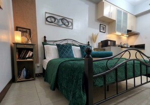 Room - BGC Central Stay Apartments (Taguig)