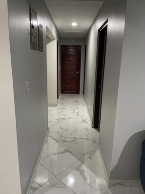 Interior - Small Lux House/2BR HOTTUB (Alajuela)