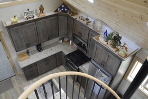 Interior - The River Run Cabin (Ashton)