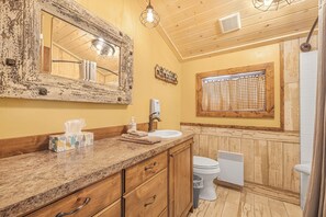 Interior - Jensen Pines (Island Park)