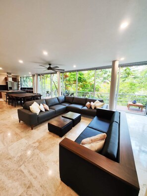 リビング エリア