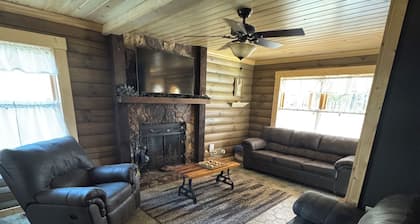 Cabin in the Shawnee National Forest