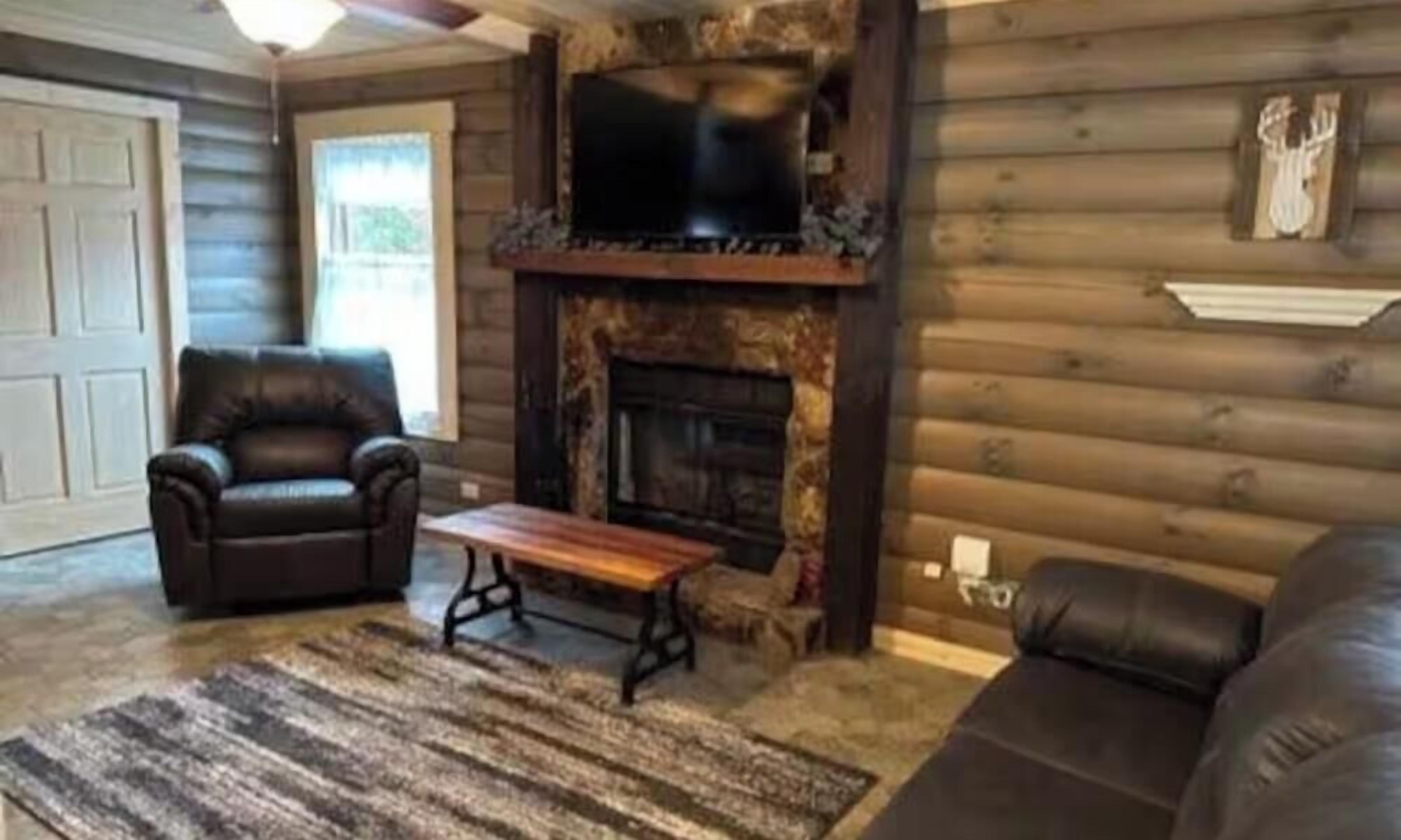 Cabin In The Shawnee National Forest - Dixon Springs State Park, Golconda
