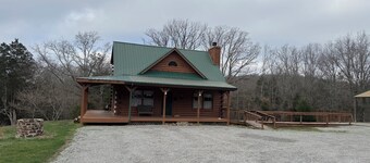 Cabin in the Shawnee National Forest
