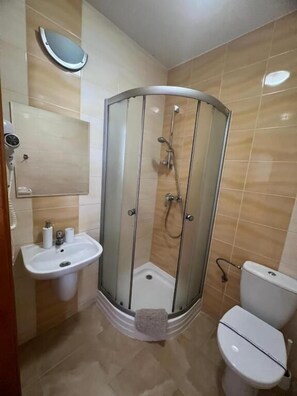 Classic Suite, Balcony, Courtyard View | Bathroom - Willa Balticus Władysławowo (Władysławowo)