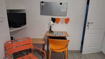 Interni