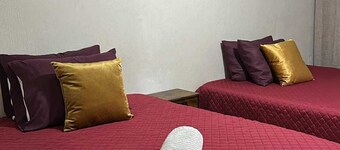 Cozy 2-bedroom house in lovely La Resolana with AC