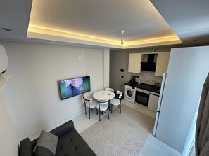 Interior - cozy 1 bedroom apartment by the Alanya beach (Antalya)