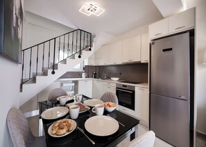 Luxury Duplex, Sea View | Private kitchen - Carmen Sea View Maisonette (Lefkada)