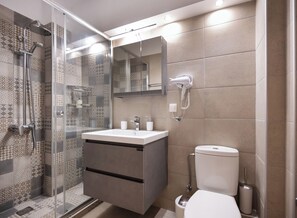 Luxury Duplex, Sea View | Bathroom