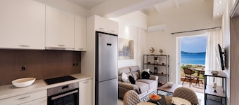 Carmen Sea View Maisonette
