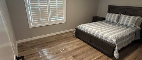 1 bedroom, desk, iron/ironing board, free WiFi