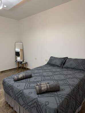 Iron/ironing board, WiFi, bed sheets - Moonlight Iguazu Apart (Puerto Iguazú)