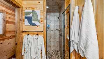 Jetted tub, hair dryer, towels, soap