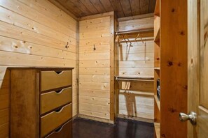 Interior - Private Deluxe Cabin | Hot Tub | Pool Table | Pets (Broken Bow)