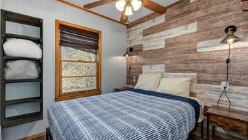 3 bedrooms, WiFi, bed sheets
