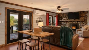TV, fireplace, offices