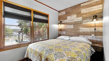 1 bedroom, iron/ironing board, bed sheets