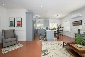 Living area - Wonderful 2-bedroom house with Zonal Mini Splits , tree lined nieghborhood (Phoenix)