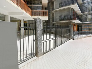 House | Reception - Hotel O Model Town Road (Manali)