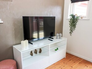Interior - 8 Person Holiday Home in Hadsund (Hadsund)