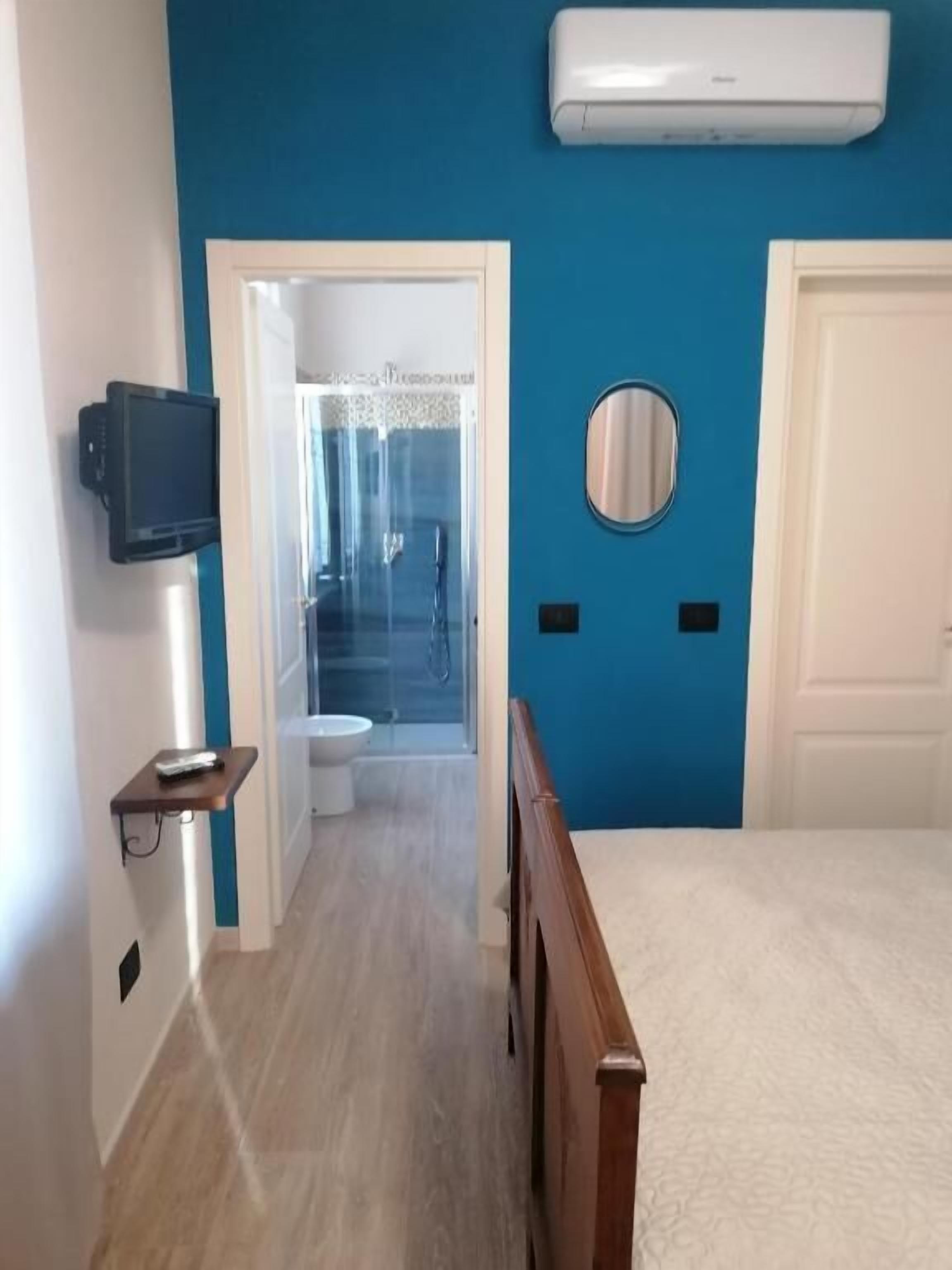 Doppelzimmer, Balkon, Gartenblick