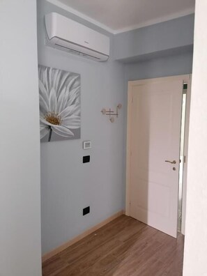 Superior Double Room, Garden View | Interior