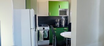 Modern Apartment in Myyrmäki – Direct Train to Helsinki & Airport