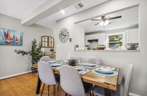 Dining - Staycation in Del Rey 10 min to DC Firepit Crib (Alexandria)