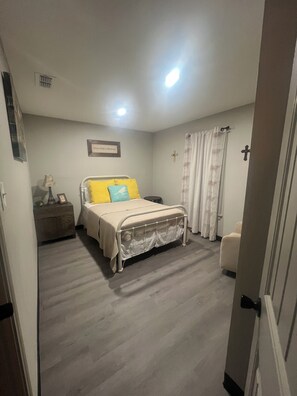 2 chambres, Wi-Fi gratuit, draps fournis