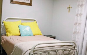 2 chambres, Wi-Fi gratuit, draps fournis