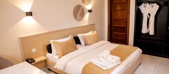 Kadiss Hotel