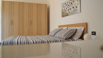 2 Schlafzimmer, Bügeleisen/Bügelbrett, WLAN, Bettwäsche