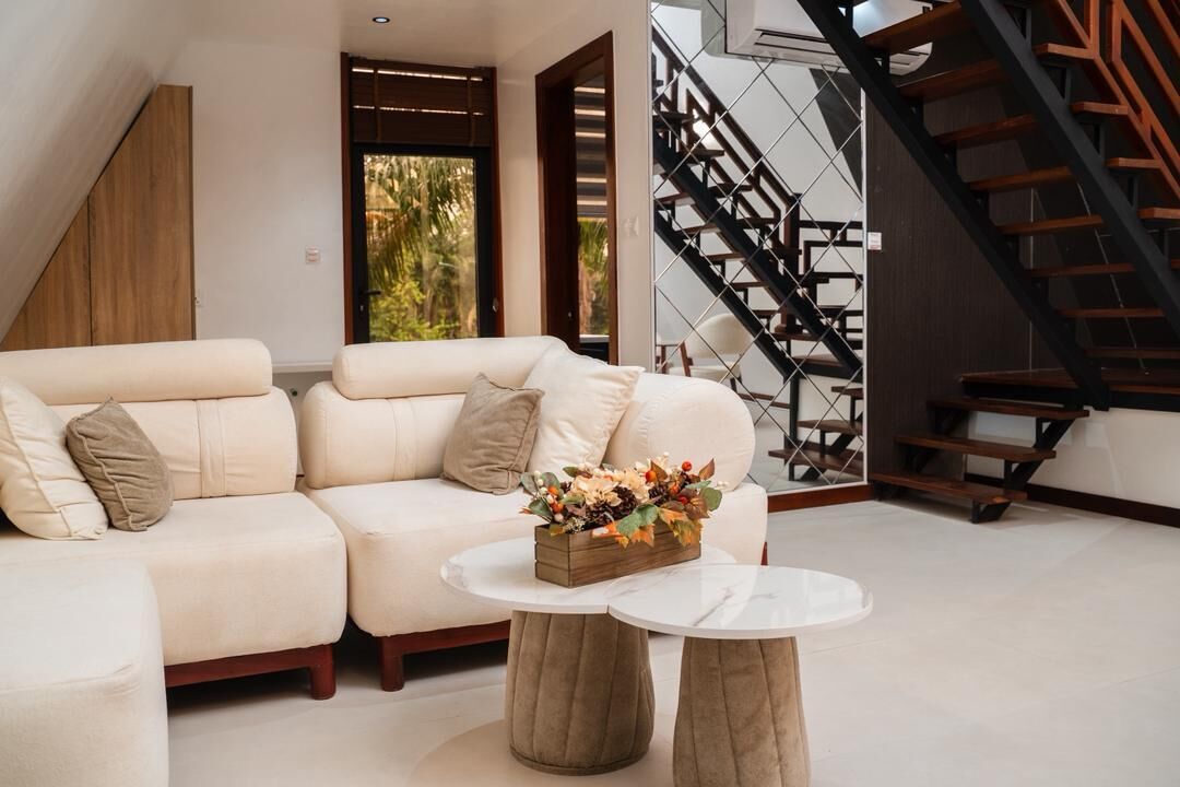 Klassieke kamer, balkon, uitzicht op het strand | Interieur