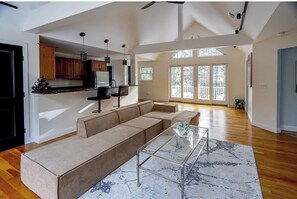 Smart TV, fireplace, books